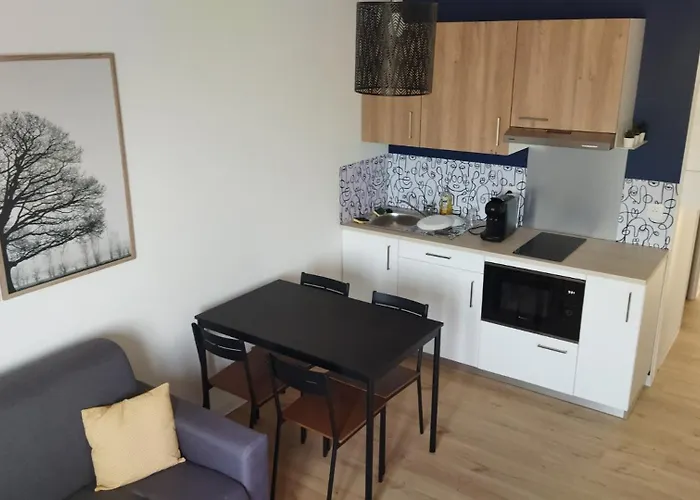 18 Moliere Futuroscope Poitiers * Chasseneuil-du-Poitou